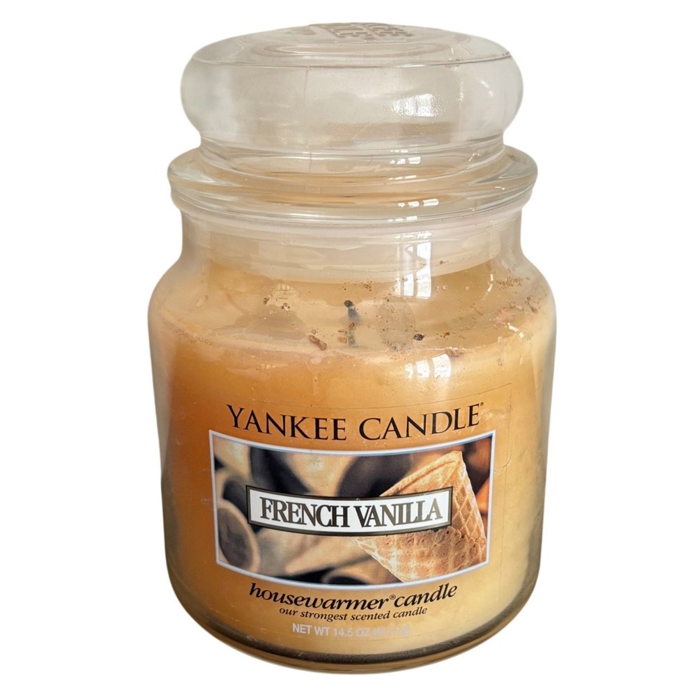 Yankee Candle | Housewarmer | French Vanilla | Medium Jar Candle | USED
